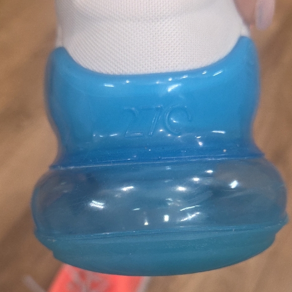 Nike AIR 270 Women's Sneakers in Bright Coral and Blue - Picture 9 of 14